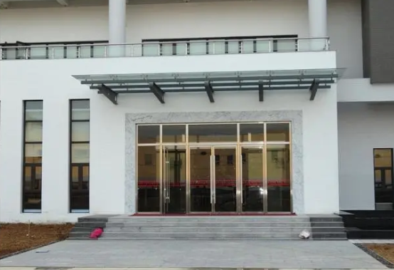 商場辦公樓門頭裝飾